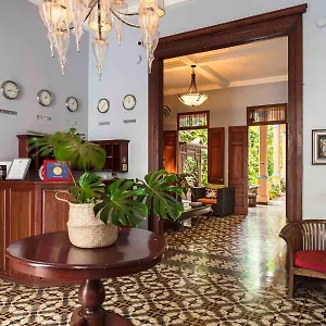 https://hotel-villa-colonial.santodomingobesthotels.com