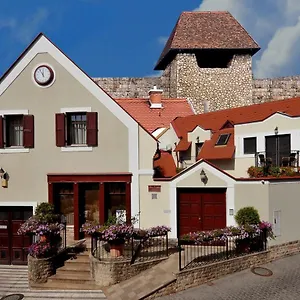 https://patria-panzio.egerhotels.net