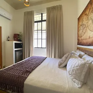 Hotel 27 Colonial, Centro Historico